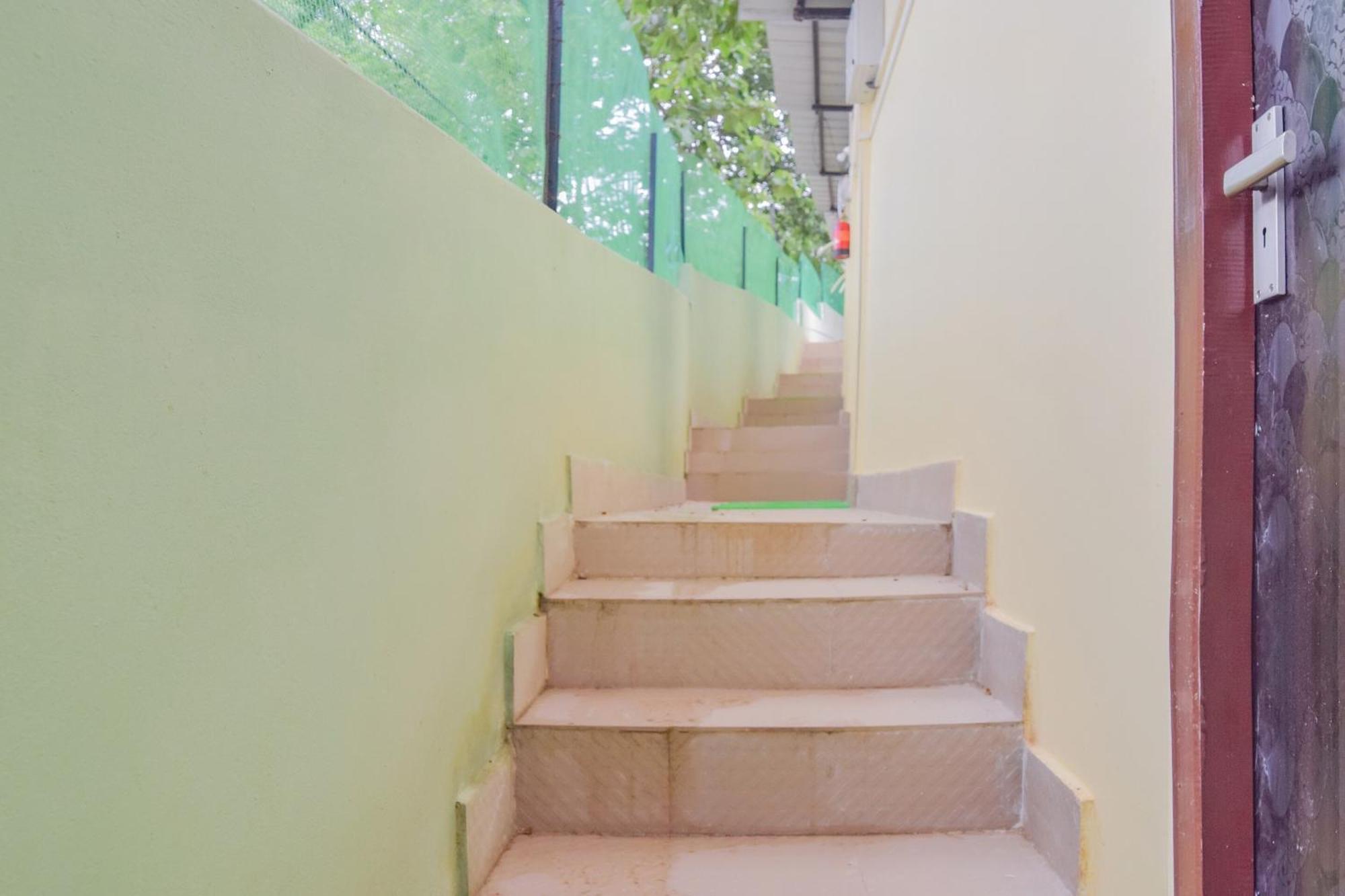 Hotel O Darshini Homes กูวาฮาติ ภายนอก รูปภาพ